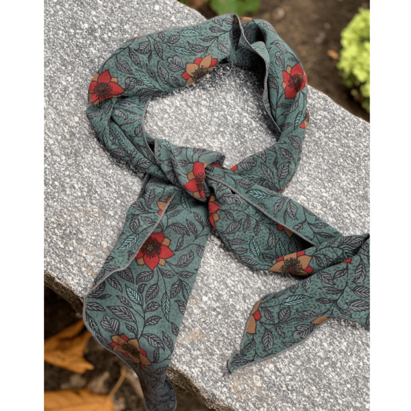 Silketørklæde i flot print fra ByLi